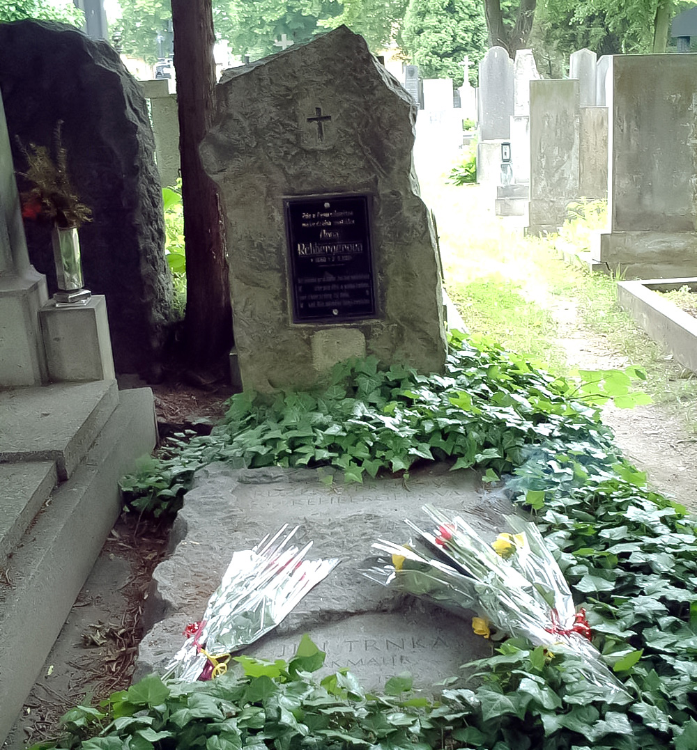 イジィ・トルンカの墓